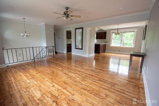 46 Heather Drive, Franklin Twsp, NJ 08873