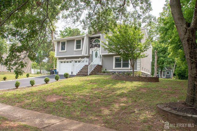 46 Heather Drive, Franklin Twsp, NJ 08873
