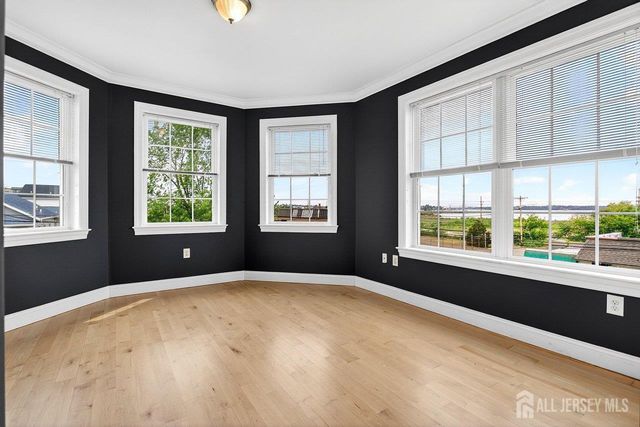 120 S Rosewell Street, South Amboy, NJ 08879
