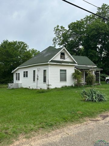 51 Conner St., Avinger, TX 75630
