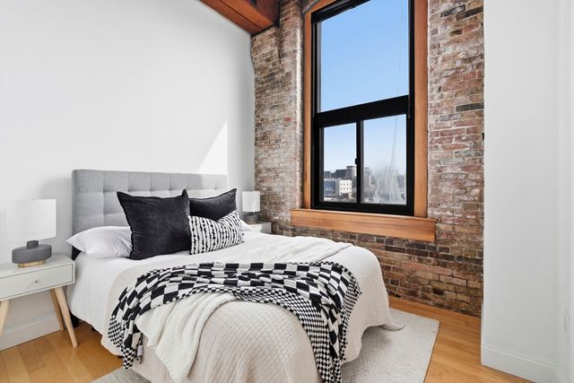 320 W. 2nd Street 412, Boston, MA 02127