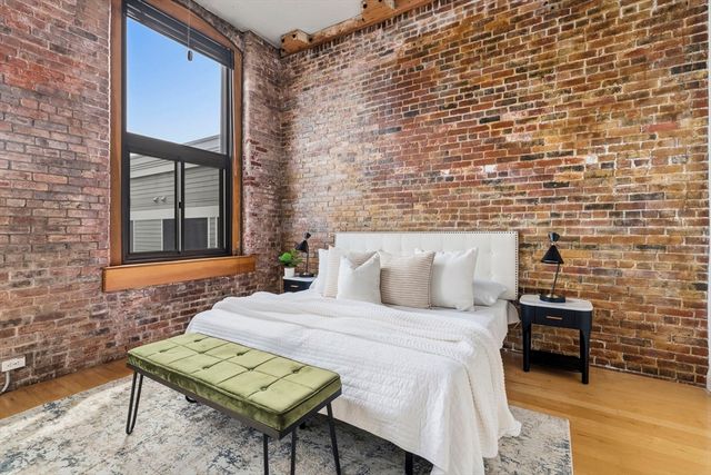 320 W. 2nd Street 412, Boston, MA 02127