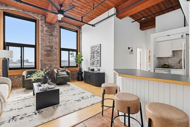 320 W. 2nd Street 412, Boston, MA 02127