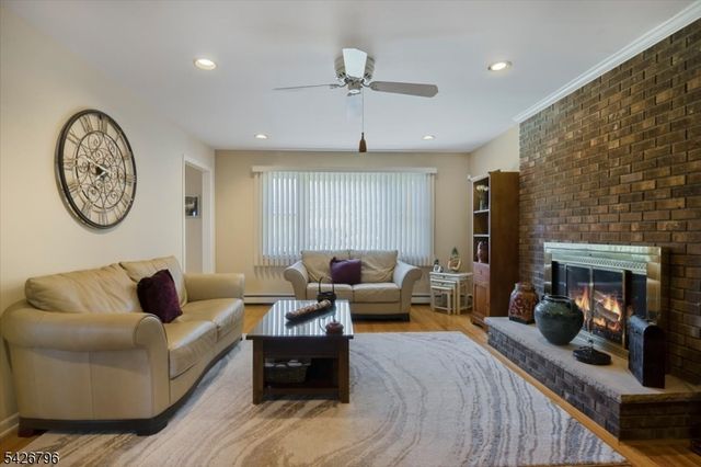 39 Corey Rd, Mount Olive Twp., NJ 07836