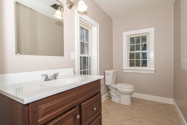 17 Waumbeck Road, Wolfeboro, NH 03894