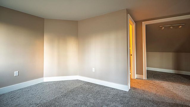 17 Waumbeck Road, Wolfeboro, NH 03894