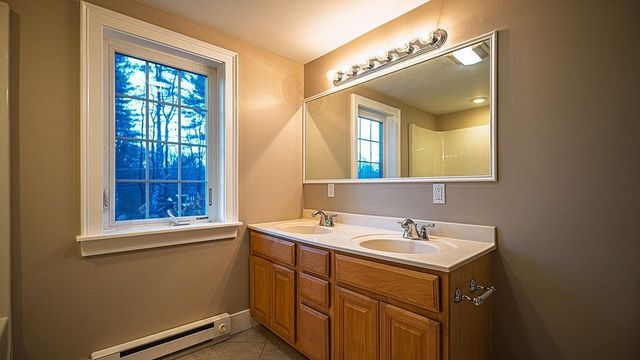 17 Waumbeck Road, Wolfeboro, NH 03894