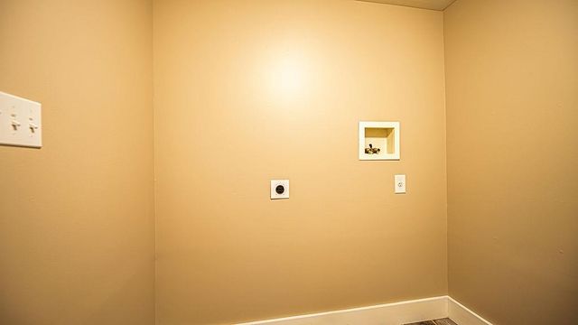 17 Waumbeck Road, Wolfeboro, NH 03894