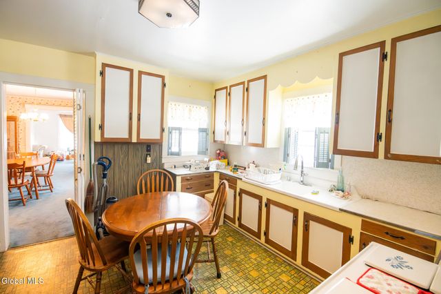 9 Fairview Street, South Glens Falls, NY 12803