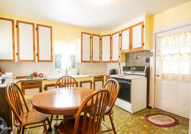 9 Fairview Street, South Glens Falls, NY 12803