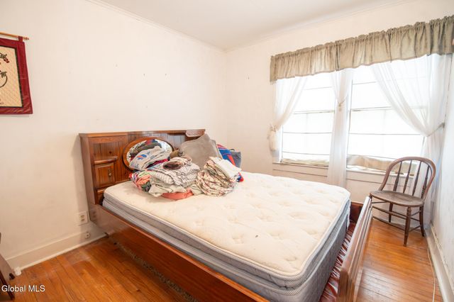 9 Fairview Street, South Glens Falls, NY 12803