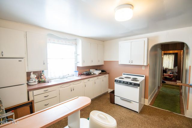 9 Fairview Street, South Glens Falls, NY 12803