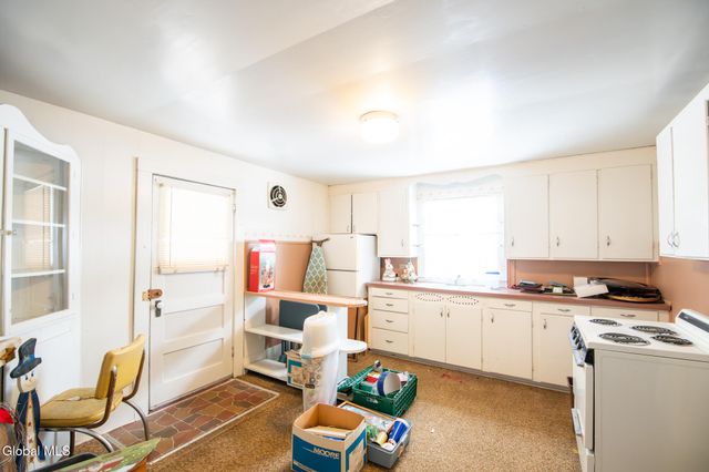 9 Fairview Street, South Glens Falls, NY 12803