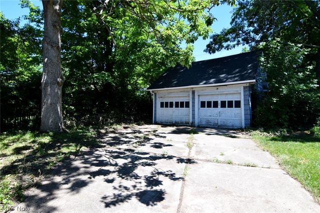 3097 Becket Road, Cleveland, OH 44120