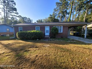 4810 Greenway Avenue, Wilmington, NC 28403
