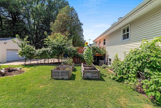 701 W 7TH STREET, Kaukauna, WI 54130