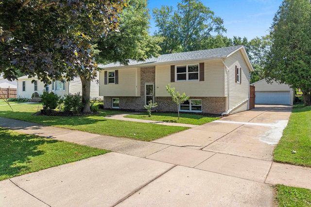 701 W 7TH STREET, Kaukauna, WI 54130