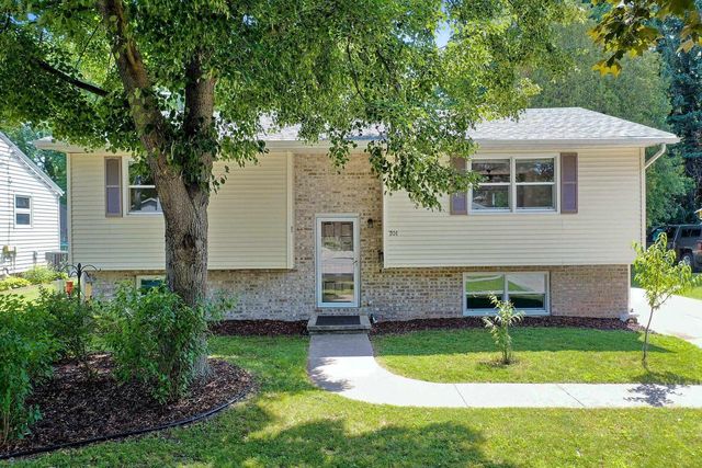 701 W 7TH STREET, Kaukauna, WI 54130