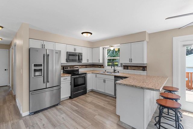 701 W 7TH STREET, Kaukauna, WI 54130