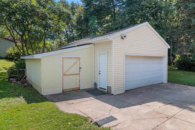 701 W 7TH STREET, Kaukauna, WI 54130