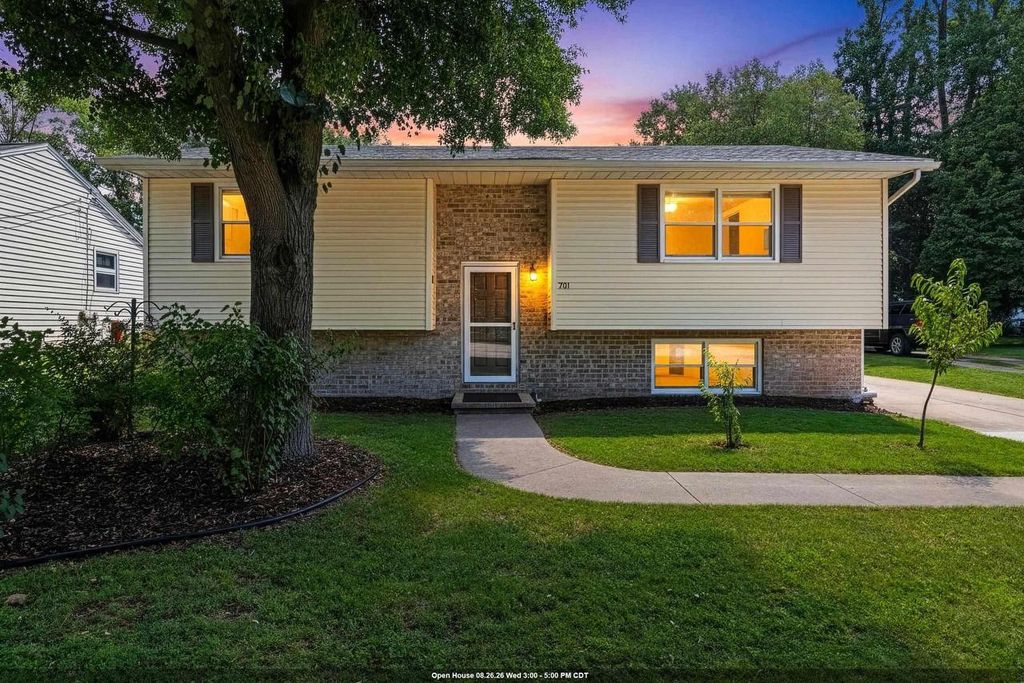 701 W 7TH STREET, Kaukauna, WI 54130