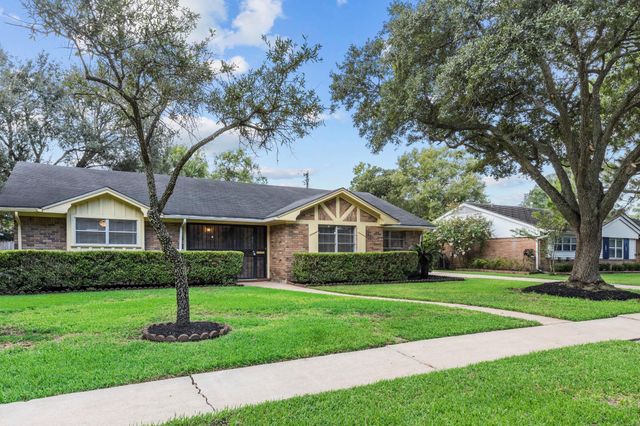 5447 Indigo Street, Houston, TX 77096
