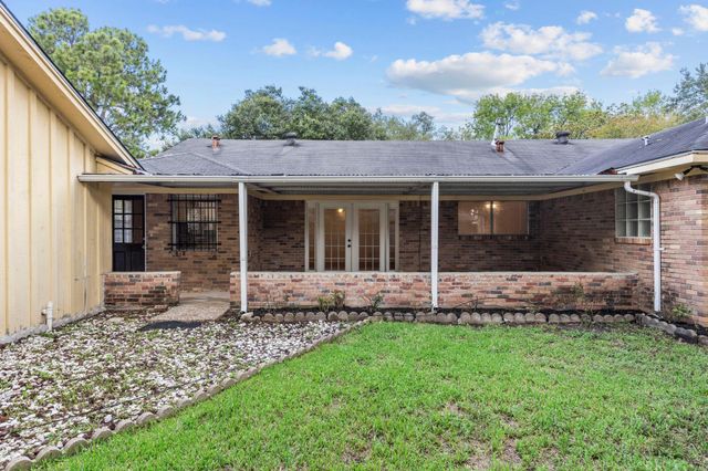 5447 Indigo Street, Houston, TX 77096