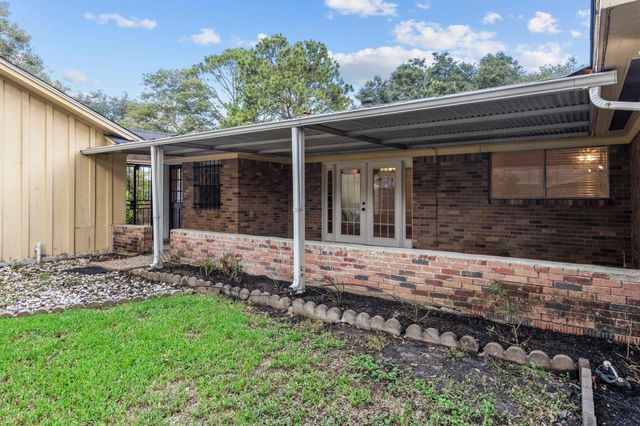 5447 Indigo Street, Houston, TX 77096