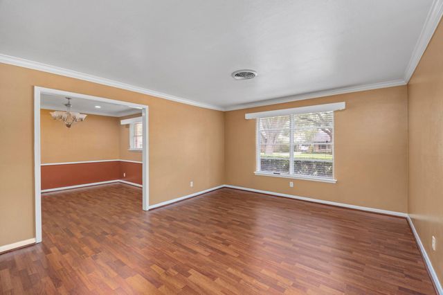 5447 Indigo Street, Houston, TX 77096