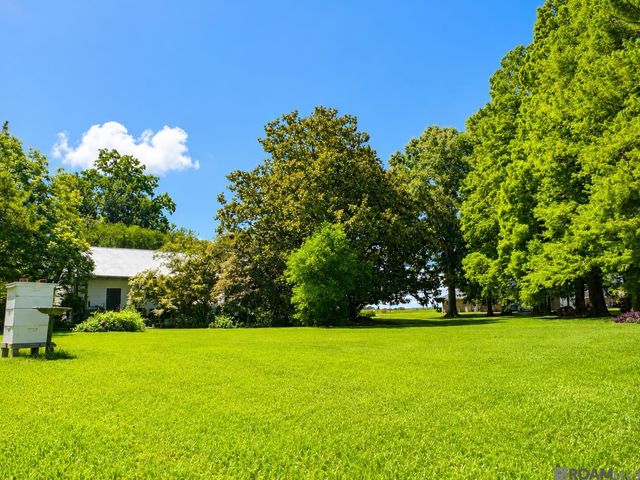 1015 Madison St, Donaldsonville, LA 70346