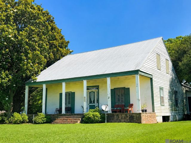 1015 Madison St, Donaldsonville, LA 70346