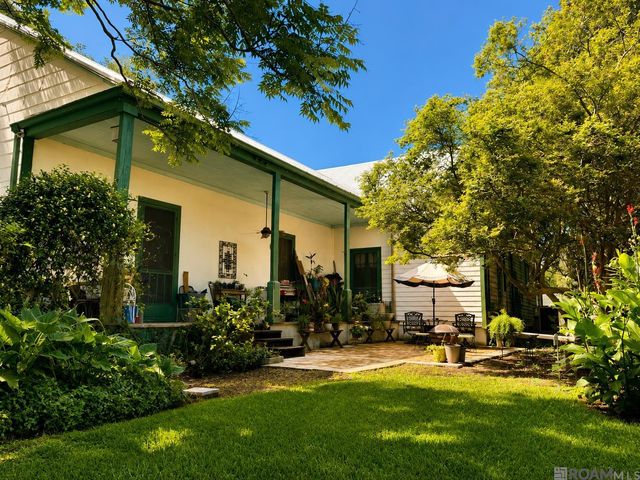 1015 Madison St, Donaldsonville, LA 70346