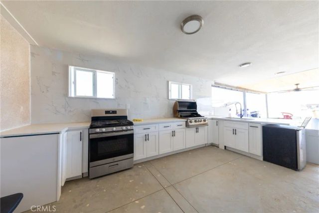 14625 Olema Road, Apple Valley, CA 92307