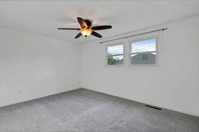 6660 Skywae Drive, Columbus, OH 43229