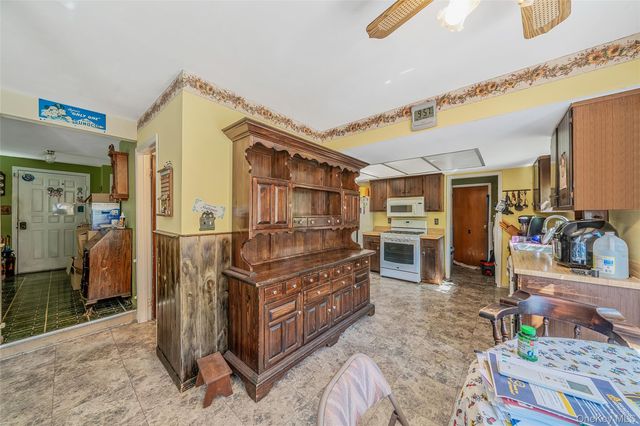 121 Kohr Road, Kings Park, NY 11754