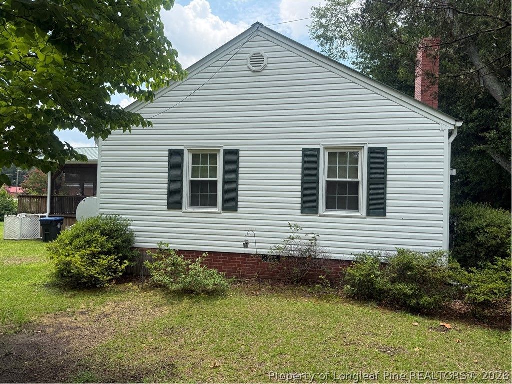 112 N Wright Street, Raeford, NC 28376 — photo 11