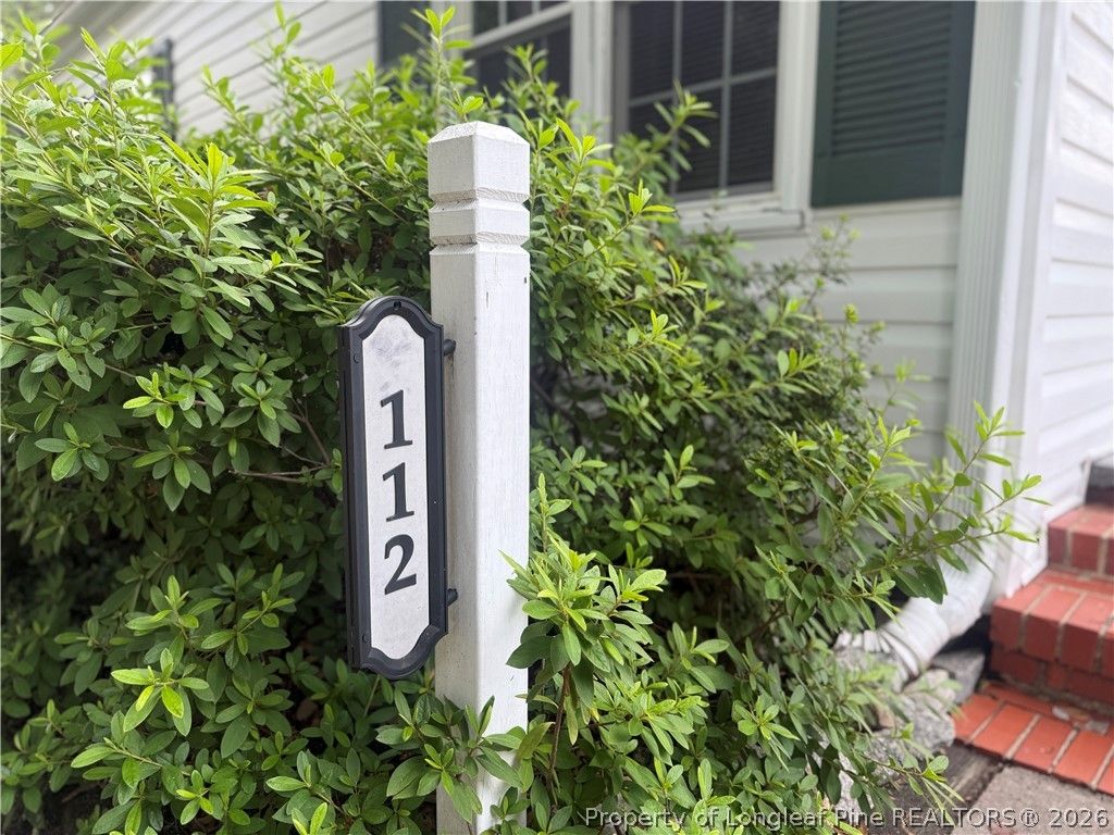 112 N Wright Street, Raeford, NC 28376 — photo 2
