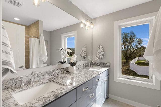 12715 Edison Street NE, Blaine, MN 55449