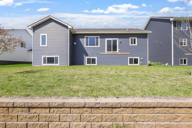 12715 Edison Street NE, Blaine, MN 55449