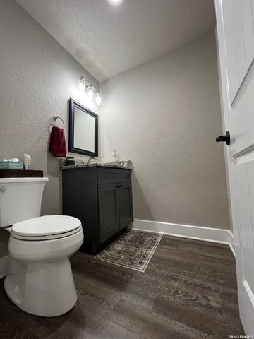 1797 W US Highway 90 East, Hondo, TX 78861