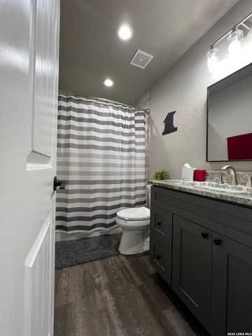 1797 W US Highway 90 East, Hondo, TX 78861