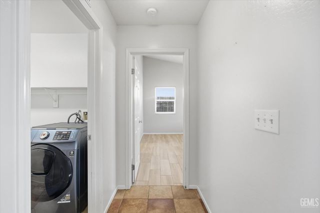 308 War Admiral Drive, Bakersfield, CA 93307