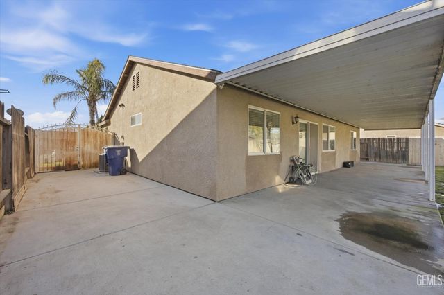 308 War Admiral Drive, Bakersfield, CA 93307