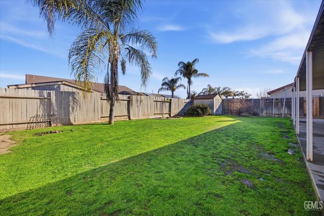 308 War Admiral Drive, Bakersfield, CA 93307