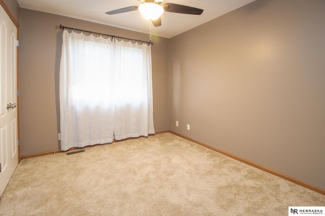 4431 W Leighton Avenue, Lincoln, NE 68524