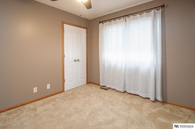 4431 W Leighton Avenue, Lincoln, NE 68524