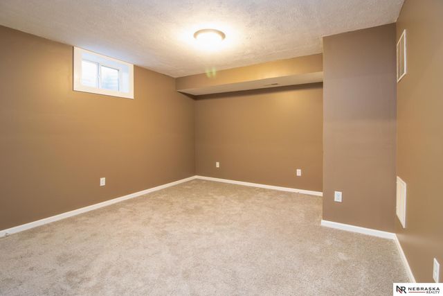 4431 W Leighton Avenue, Lincoln, NE 68524