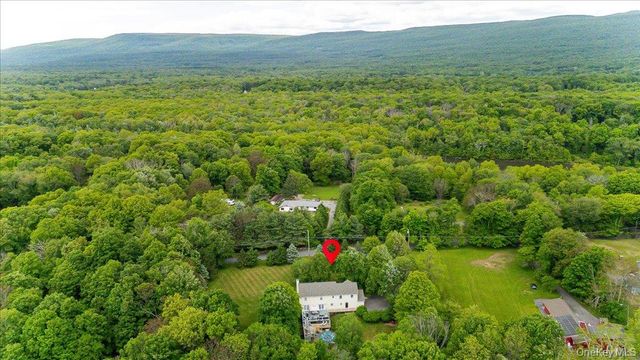124 Rutsonville Road, Wallkill, NY 12589