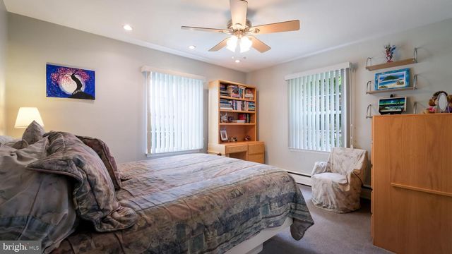 1061 GEORGE RD, Meadowbrook, PA 19046