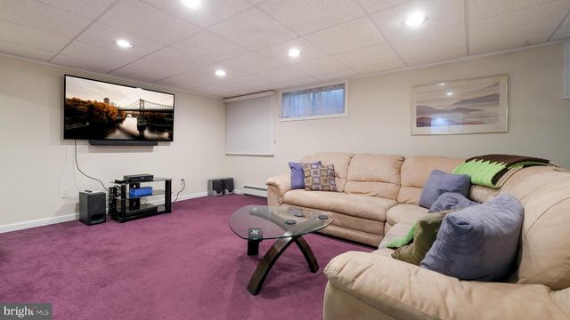 1061 GEORGE RD, Meadowbrook, PA 19046